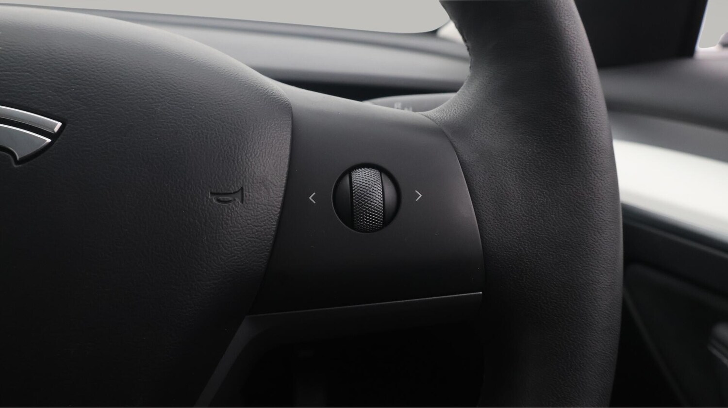 Used Tesla Model 3 for sale - 76728046: Photo 27