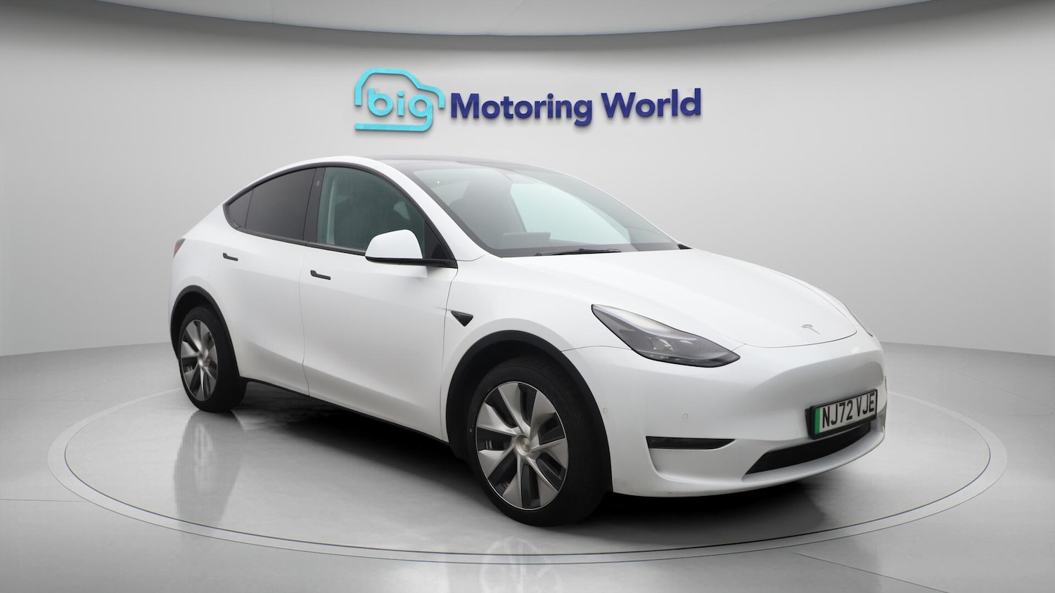 Used Tesla Model Y 2022 for sale - 76094396: Photo 2