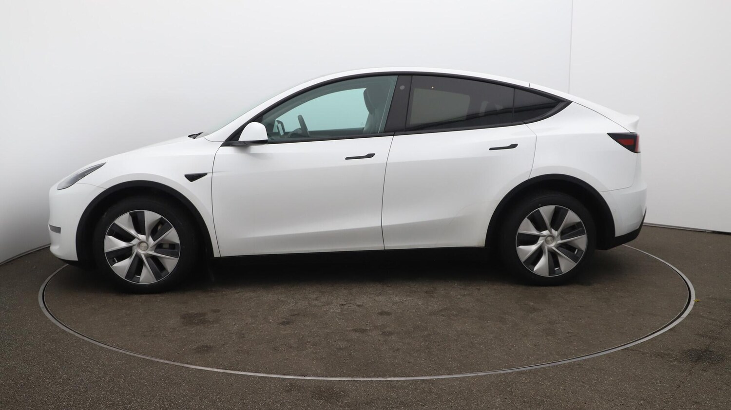 Used Tesla Model Y 2022 for sale - 76094396: Photo 65