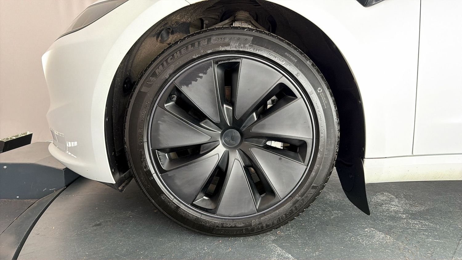 Used Tesla Model 3 2024 for sale - 78053706: Photo 17