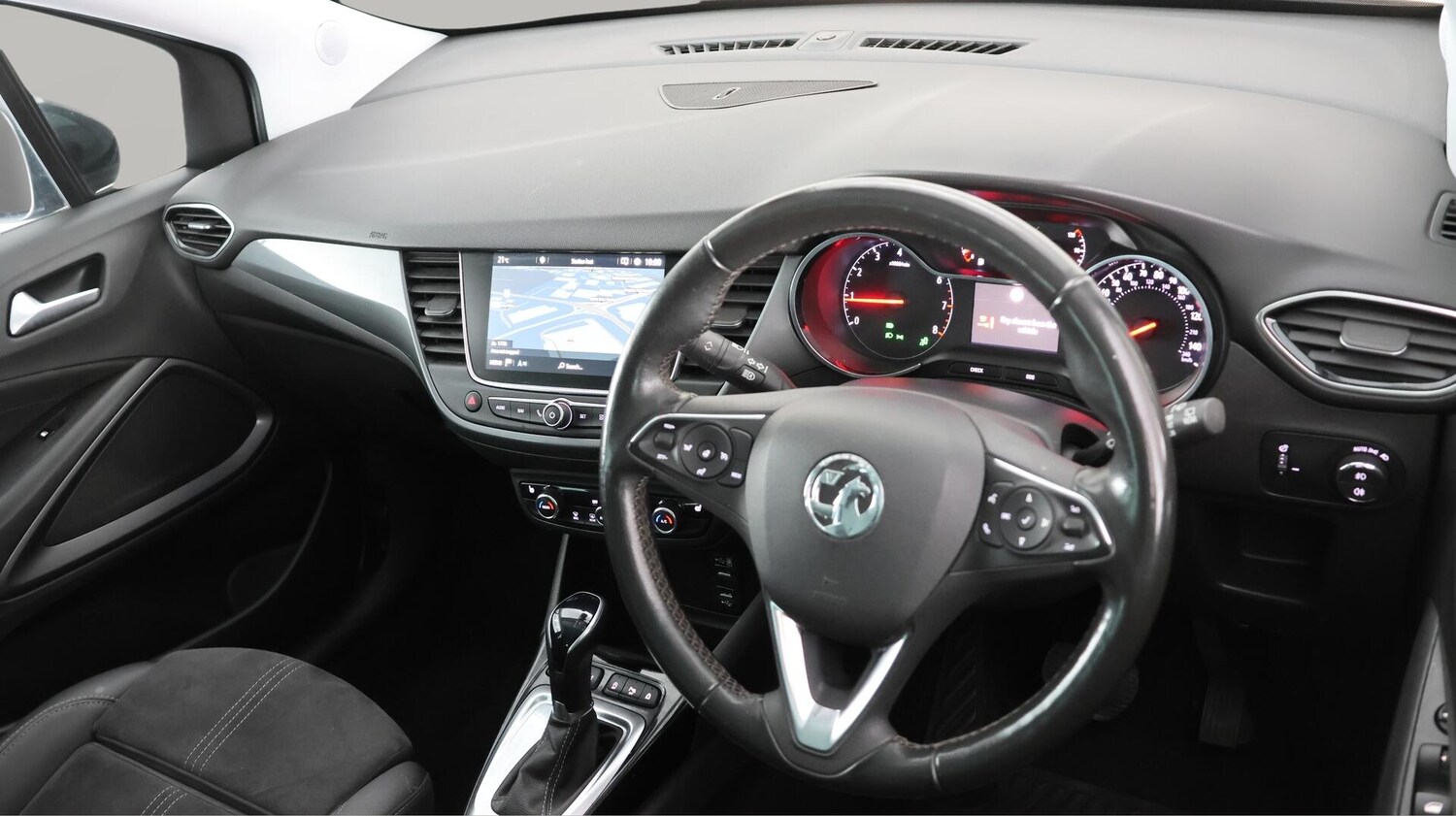 Used Vauxhall Crossland 2023 for sale - 76239637: Photo 10