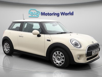2019 (19) - 1.5 One Classic Hatchback 3dr Petrol Steptronic Euro 6 (s/s) (102 ps)