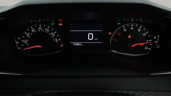 Used Peugeot 2008 2024 for sale - 76337087: Photo 11