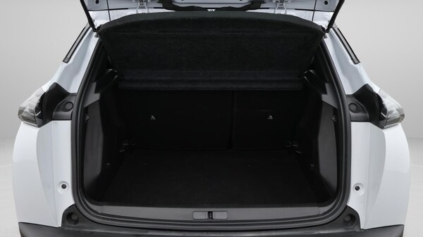 Used Peugeot 2008 2024 for sale - 76337087: Photo 18