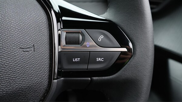 Used Peugeot 2008 2024 for sale - 76337087: Photo 24