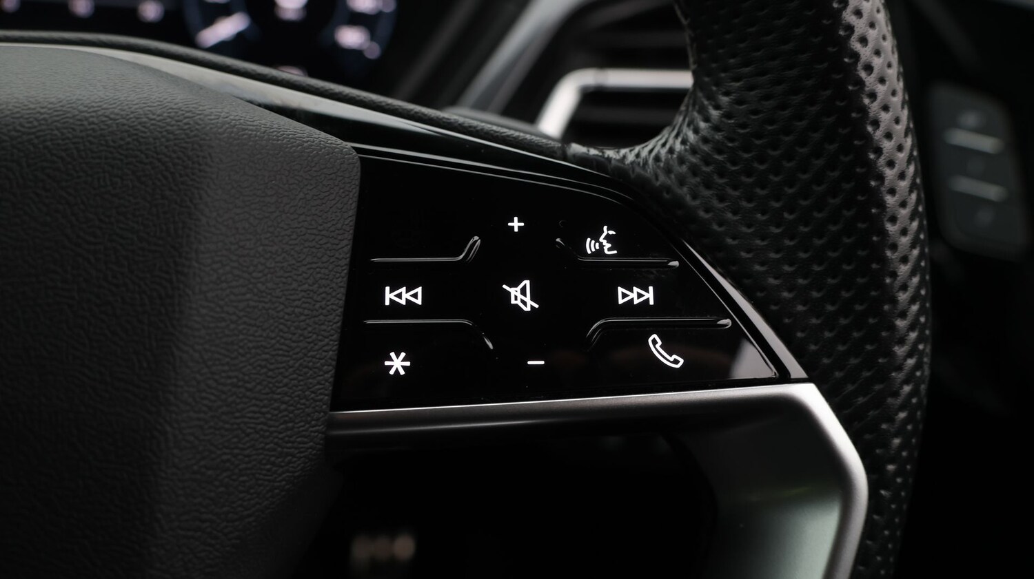 Used Audi Q4 e-tron 2021 for sale - 77335937: Photo 24