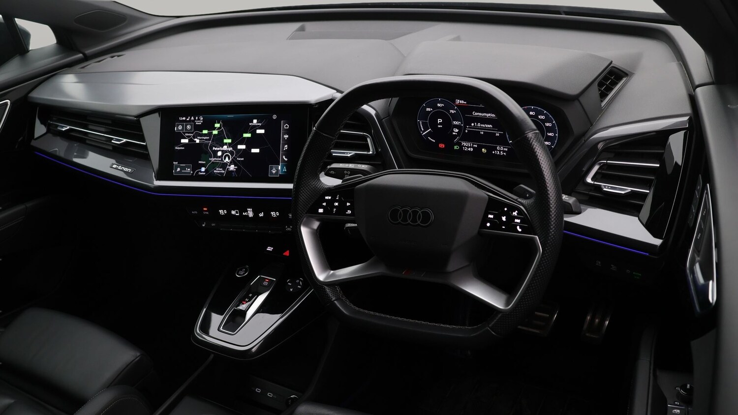 Used Audi Q4 e-tron 2021 for sale - 77335937: Photo 9