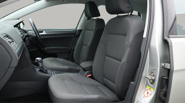 Used Volkswagen Golf 2019 for sale - 76247786: Photo 15