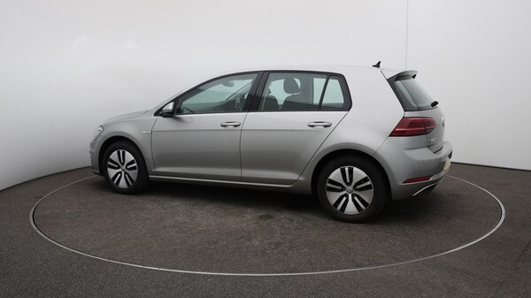 Used Volkswagen Golf 2019 for sale - 76247786: Photo 49