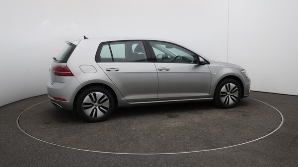 Used Volkswagen Golf 2019 for sale - 76247786: Photo 53