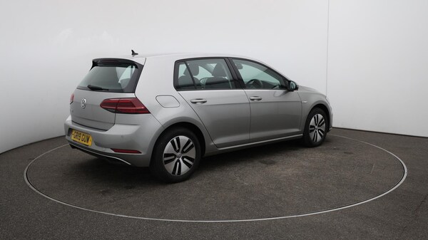 Used Volkswagen Golf 2019 for sale - 76247786: Photo 55
