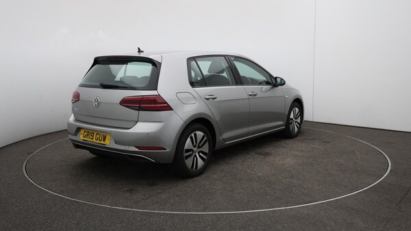 Used Volkswagen Golf 2019 for sale - 76247786: Photo 56