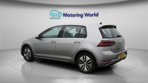 Used Volkswagen Golf 2019 for sale - 76247786: Photo 6