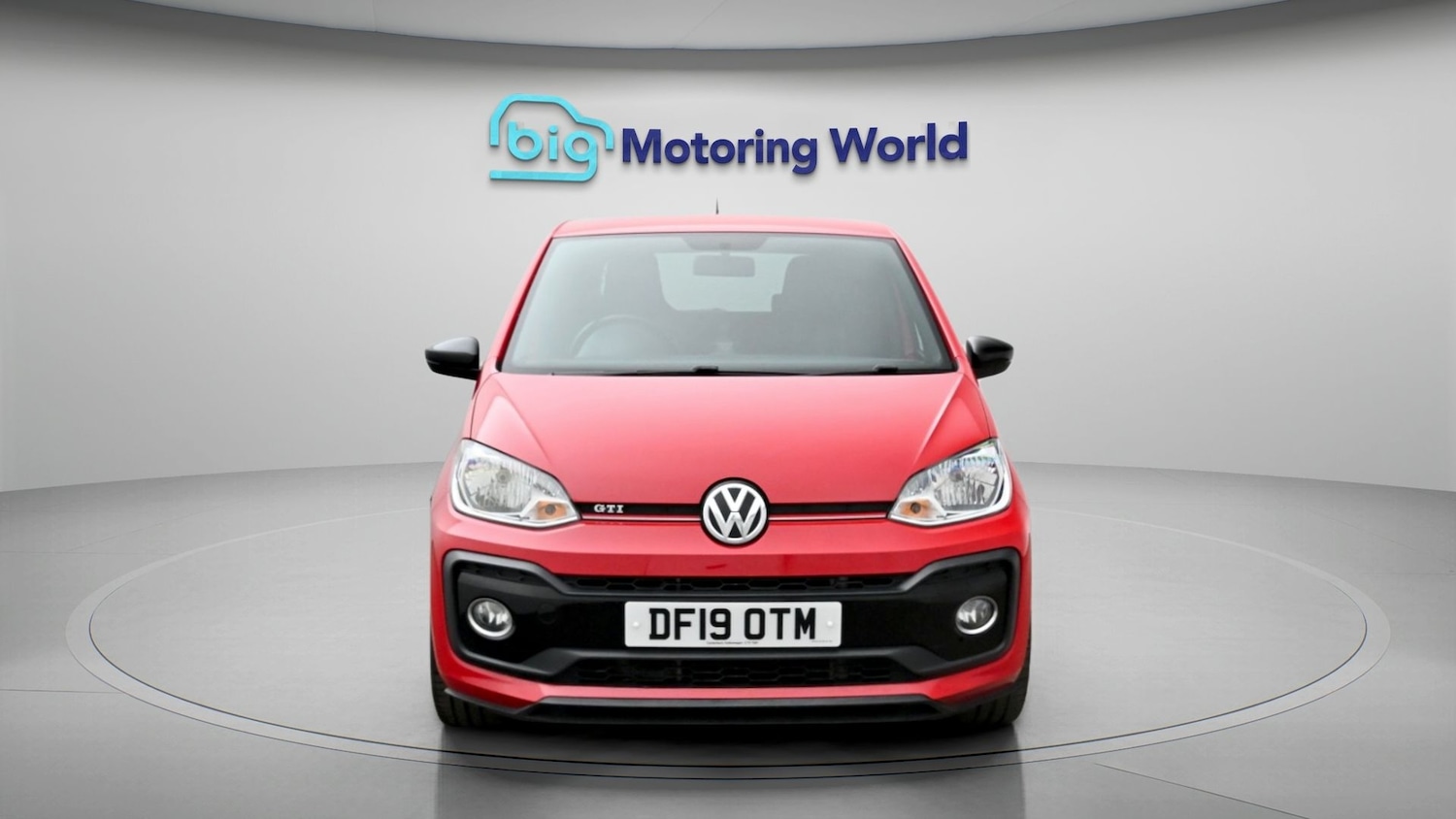 Used Volkswagen up! 2019 for sale - 78038063: Photo 2
