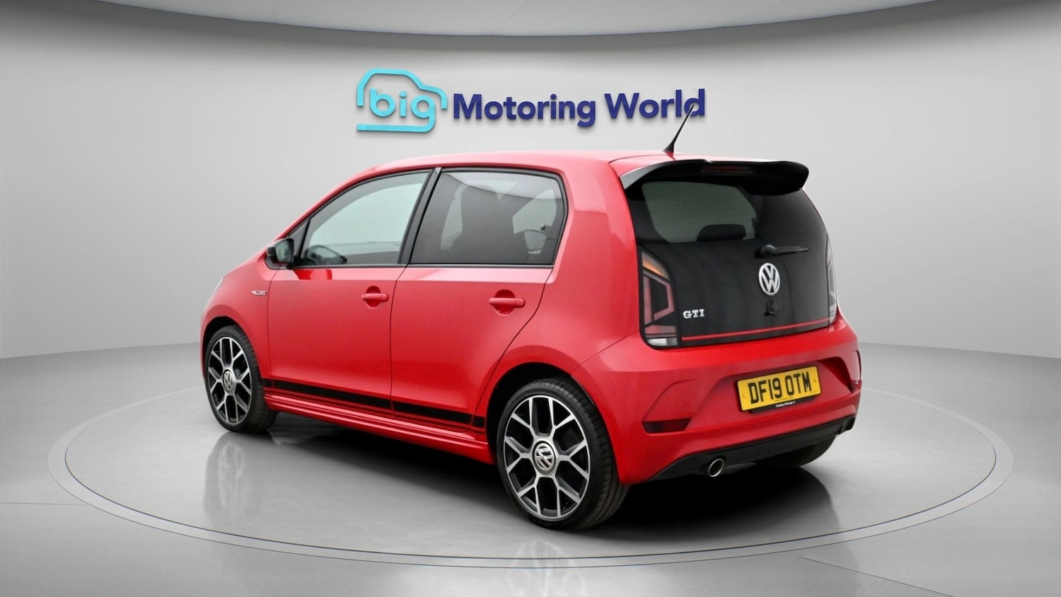 Used Volkswagen up! 2019 for sale - 78038063: Photo 5