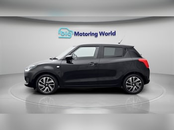 Used Suzuki Swift 2023 for sale - 79111950: Photo
