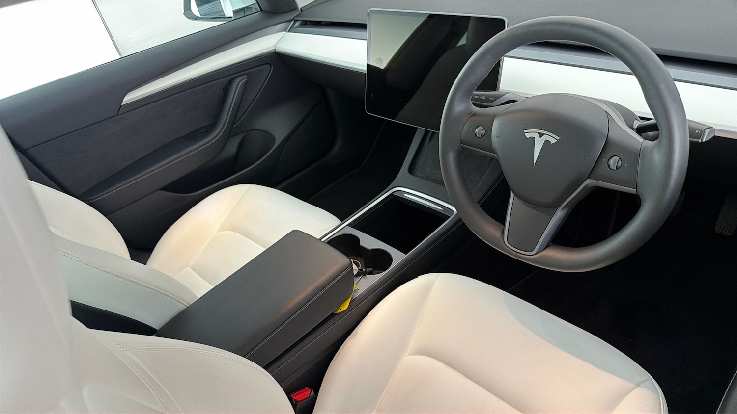 Used Tesla Model 3 2023 for sale - 77888756: Photo 1