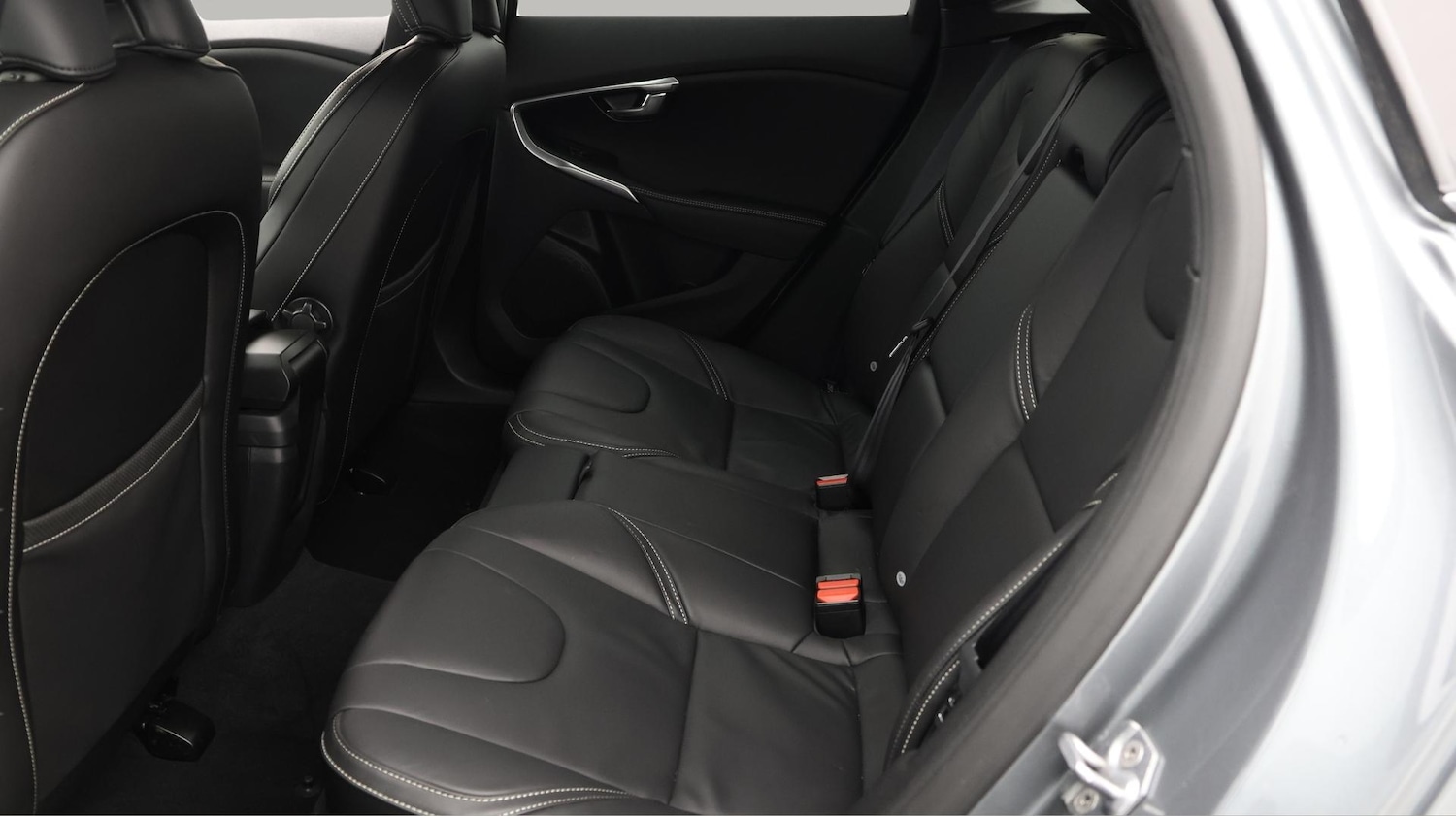 Used Volvo V40 2019 for sale - 75941429: Photo 17