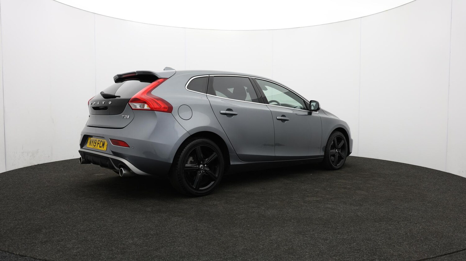 Used Volvo V40 2019 for sale - 75941429: Photo 36