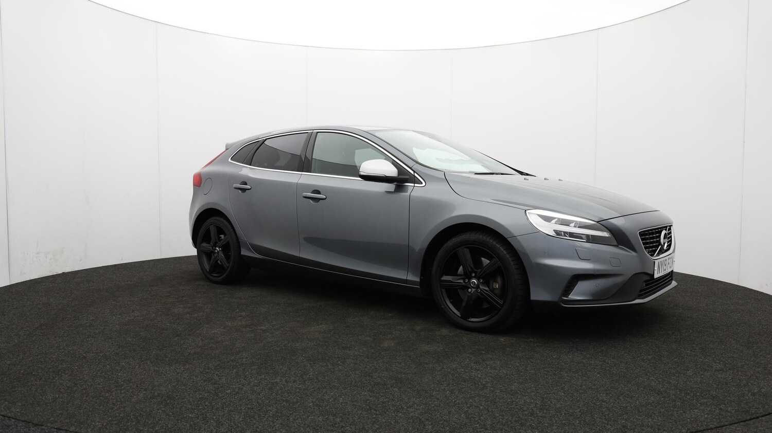 Used Volvo V40 2019 for sale - 75941429: Photo 49