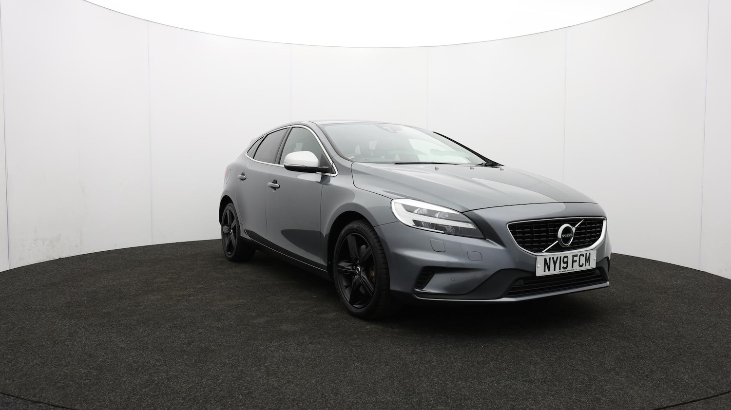 Used Volvo V40 2019 for sale - 75941429: Photo 52