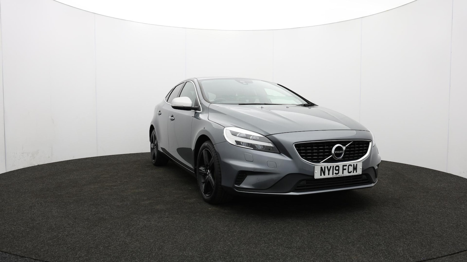 Used Volvo V40 2019 for sale - 75941429: Photo 53