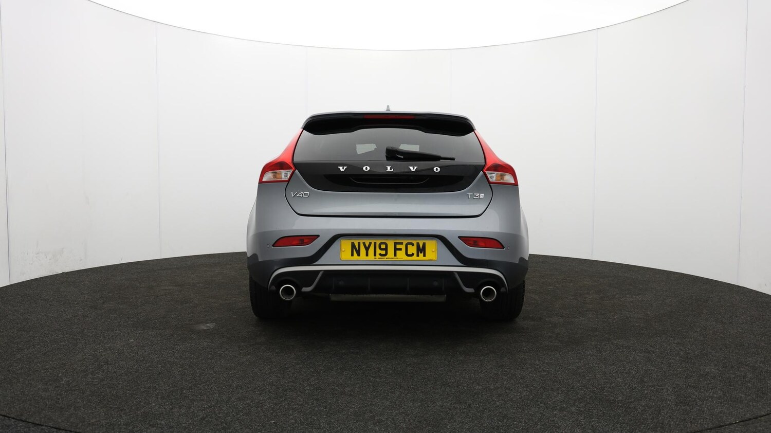 Used Volvo V40 2019 for sale - 75941429: Photo 57