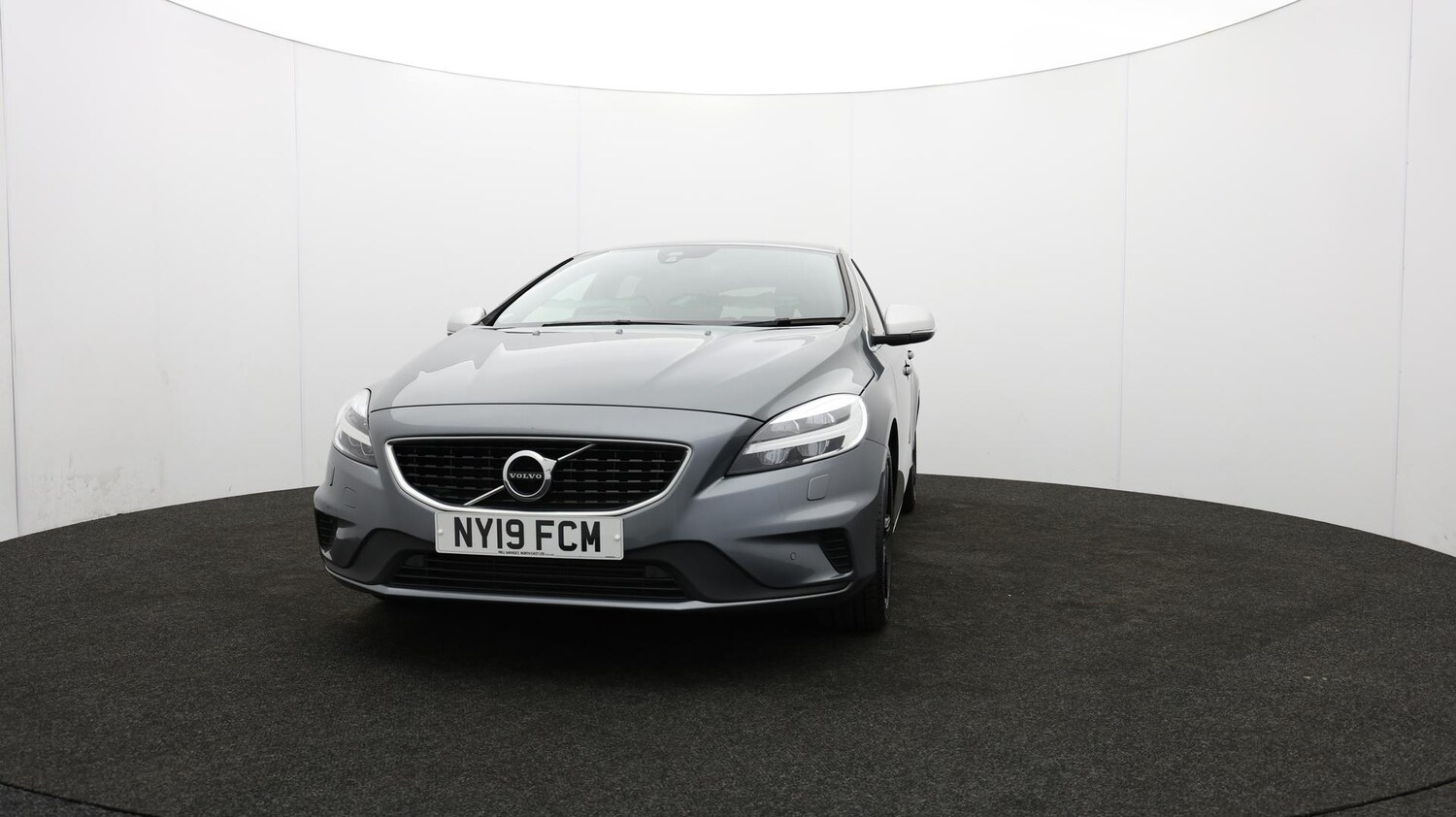 Used Volvo V40 2019 for sale - 75941429: Photo 59