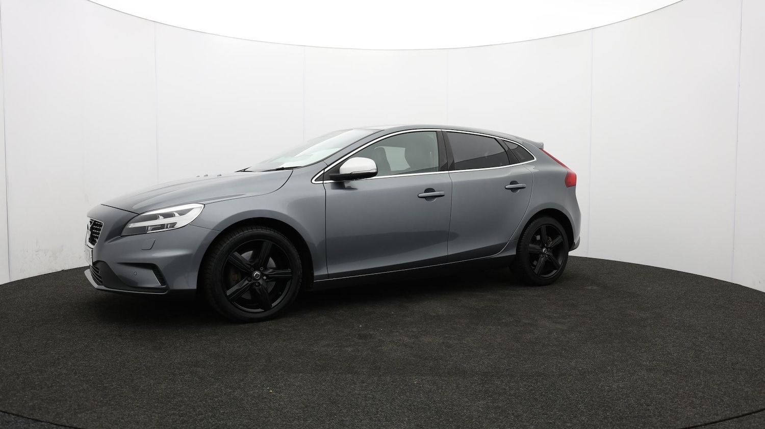 Used Volvo V40 2019 for sale - 75941429: Photo 66