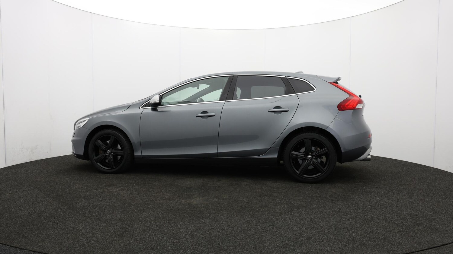 Used Volvo V40 2019 for sale - 75941429: Photo 73