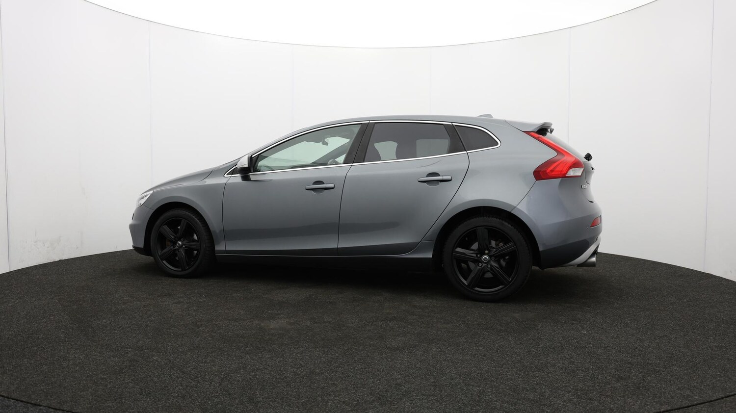 Used Volvo V40 2019 for sale - 75941429: Photo 74