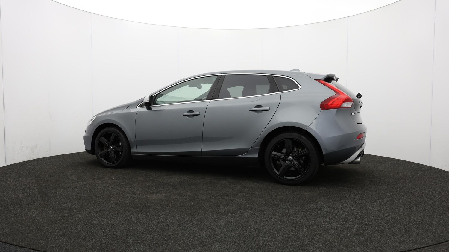 Used Volvo V40 2019 for sale - 75941429: Photo 75