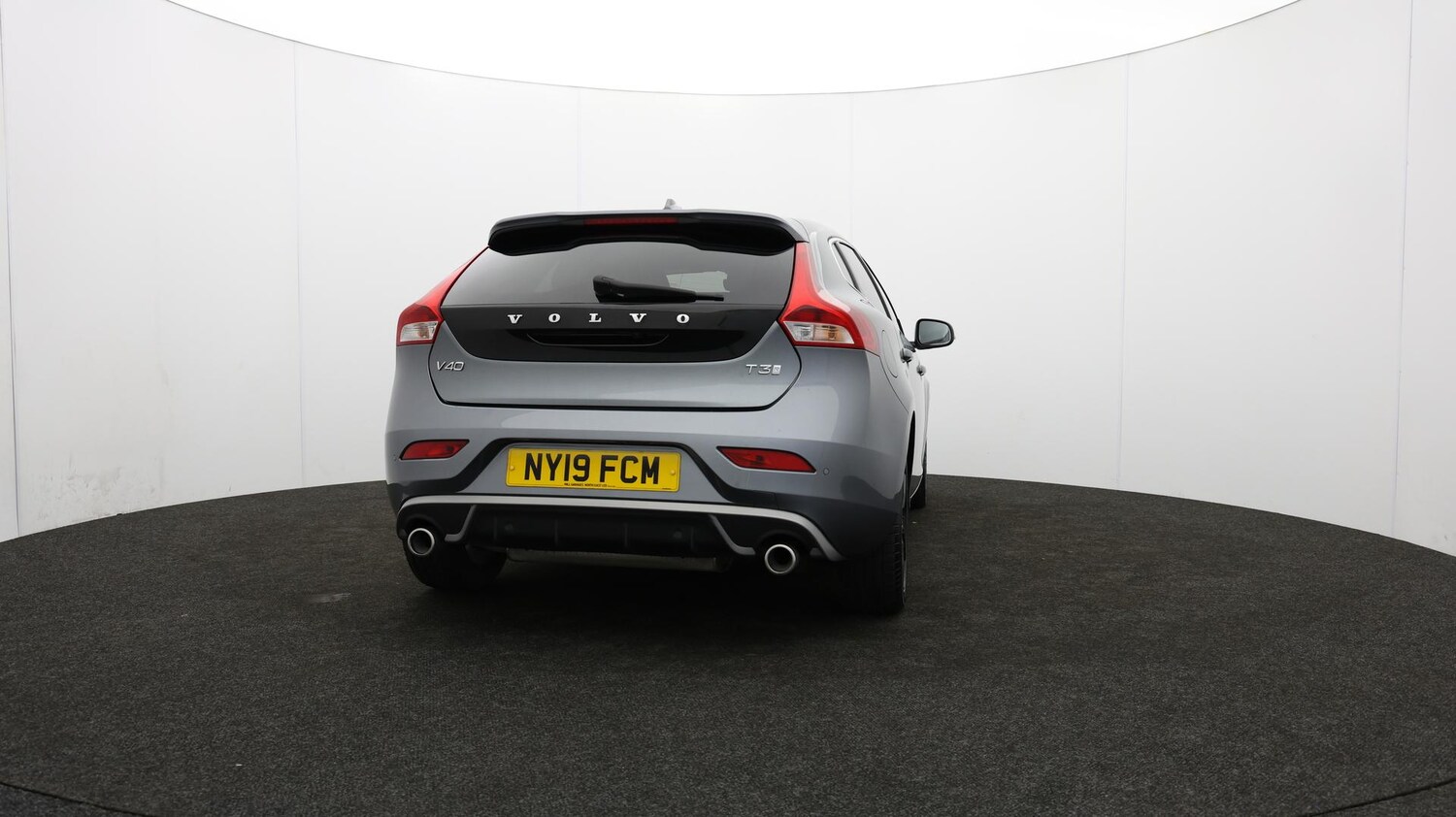 Used Volvo V40 2019 for sale - 75941429: Photo 79