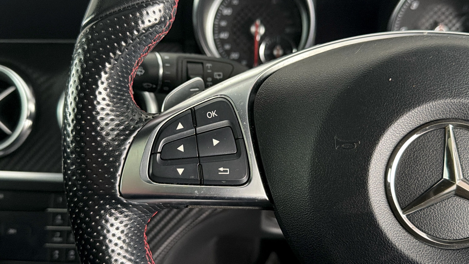 Used Mercedes-Benz A-Class 2017 for sale - 77965770: Photo 23