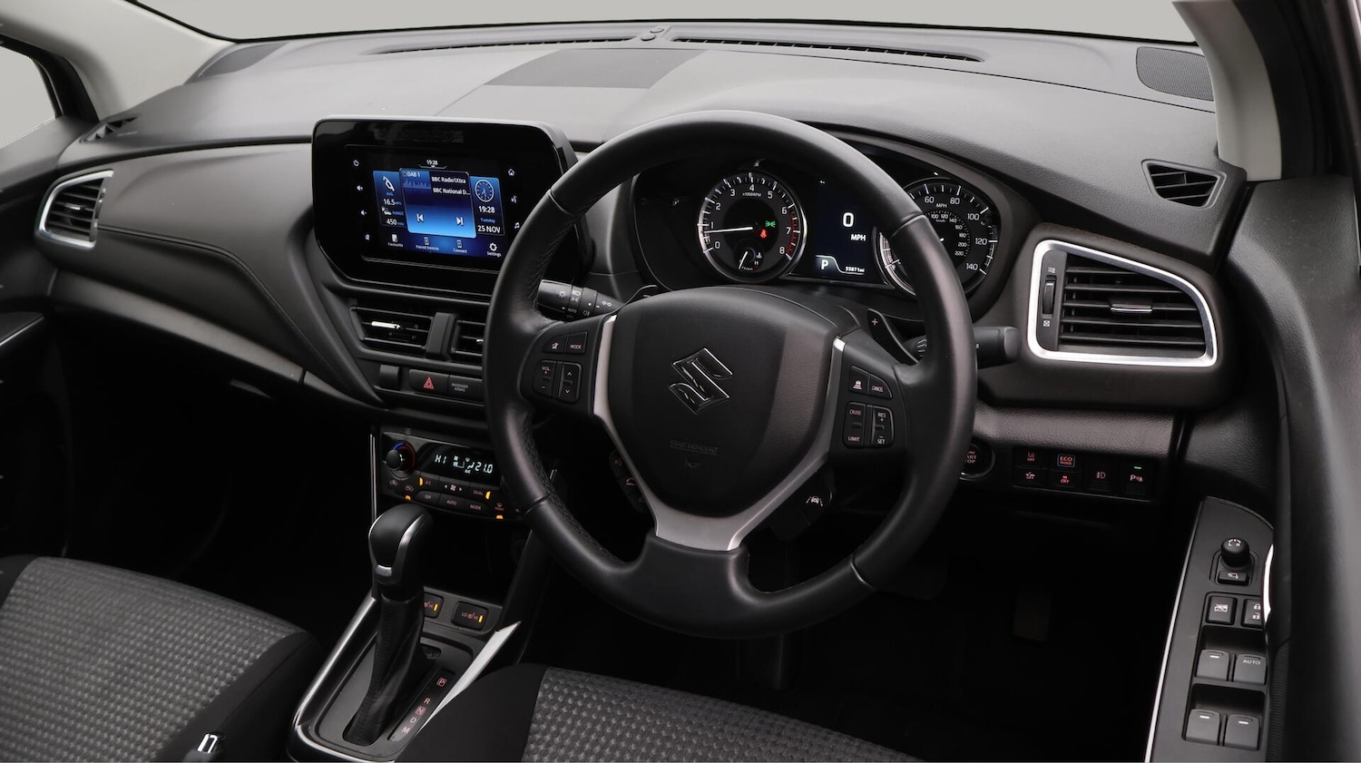 Used Suzuki SX4 S-Cross 2023 for sale - 76715538: Photo 9