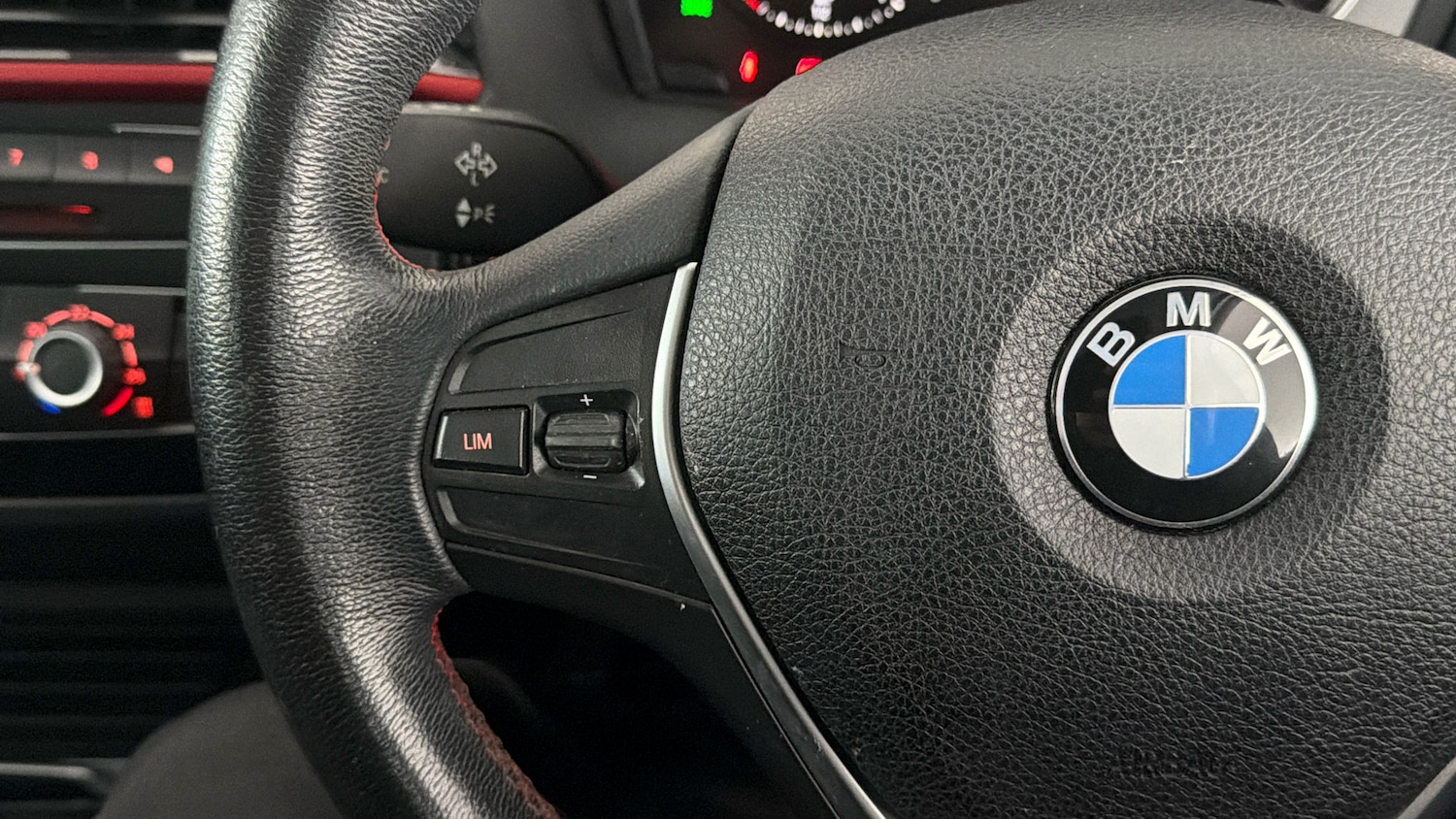 Used BMW 1 Series 2018 for sale - 77974309: Photo 22