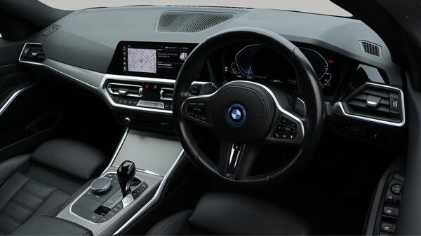 Used BMW 3 Series 2022 for sale - 76151439: Photo 10