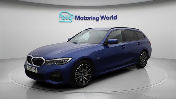 Used BMW 3 Series 2022 for sale - 76151439: Photo 4