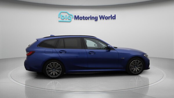 Used BMW 3 Series 2022 for sale - 76151439: Photo 9