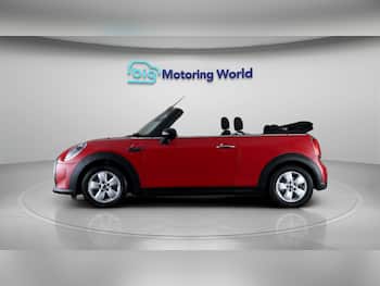 Used MINI Convertible 2023 for sale - 79732838: Photo