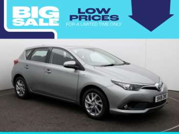 (18) - 1.8 VVT-h Icon Tech Hatchback 5dr Petrol Hybrid CVT Euro 6 (s/s) (136 ps)