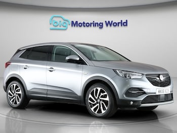 Vauxhall - Grandland X