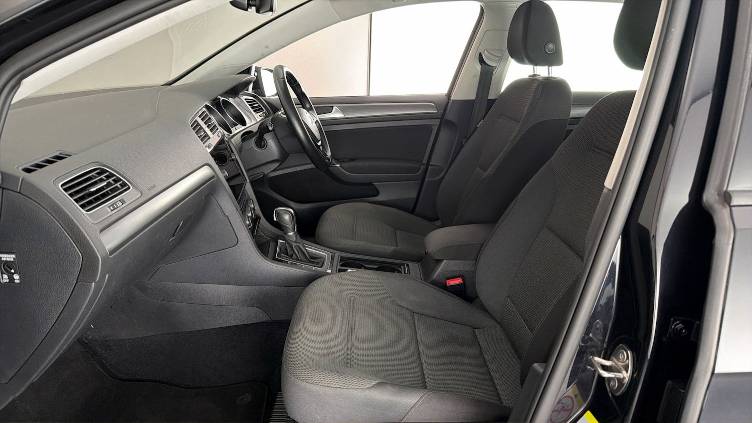 Used Volkswagen Golf 2019 for sale - 78053205: Photo 13