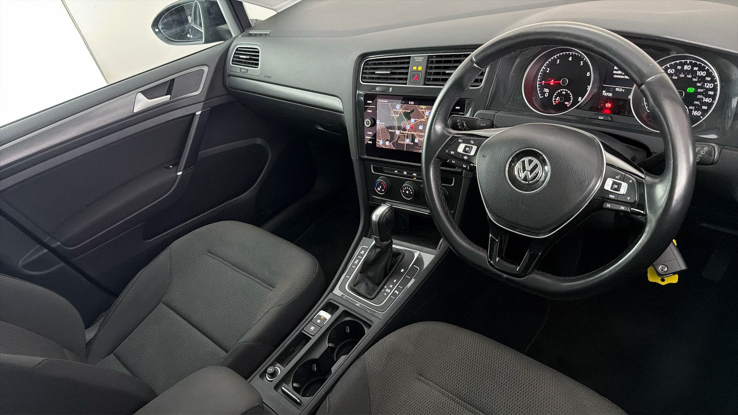 Used Volkswagen Golf 2019 for sale - 78053205: Photo 9