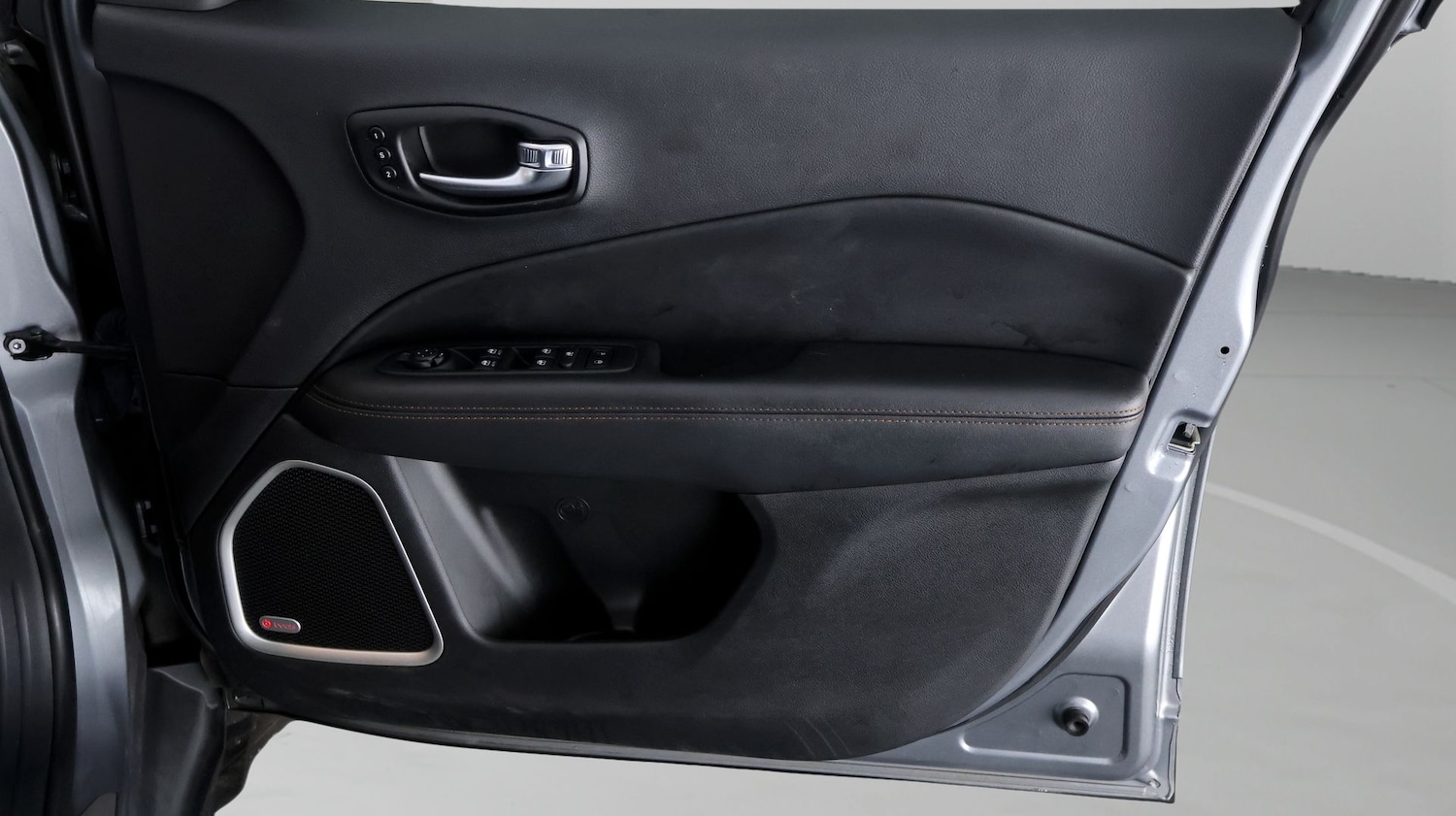 Used Jeep Compass 2018 for sale - 77365515: Photo 15