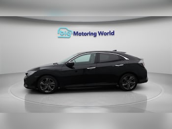 Used Honda Civic 2018 for sale - 75431232: Photo