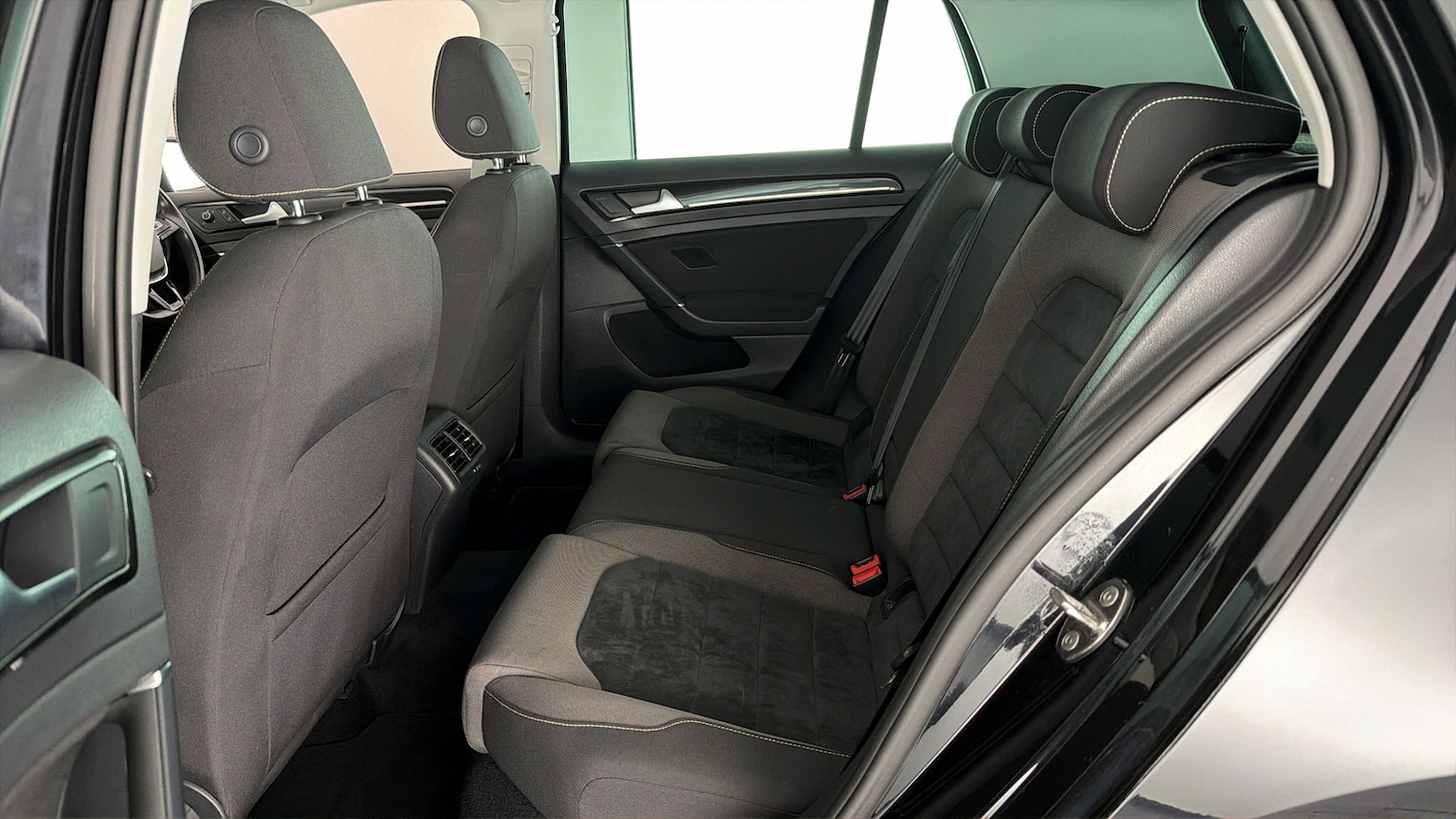 Used Volkswagen Golf 2017 for sale - 78011816: Photo 15