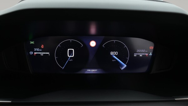 Used Peugeot 2008 2024 for sale - 75747117: Photo 10