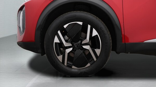 Used Peugeot 2008 2024 for sale - 75747117: Photo 18