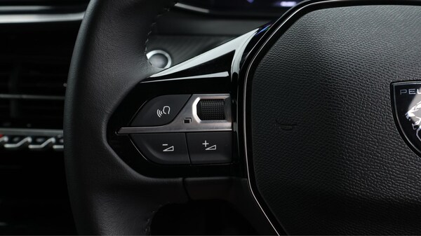 Used Peugeot 2008 2024 for sale - 75747117: Photo 23
